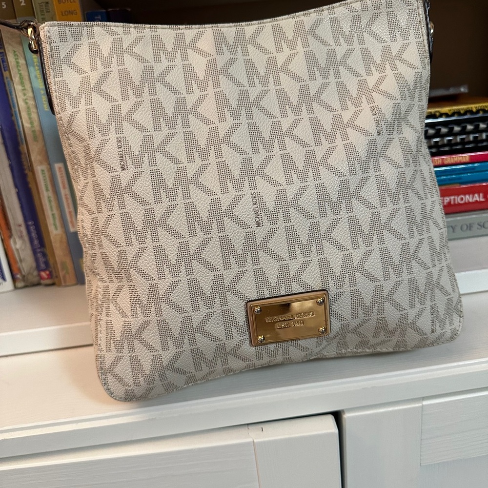 Michael Kors Beige Cream Signature Crossbody Bag